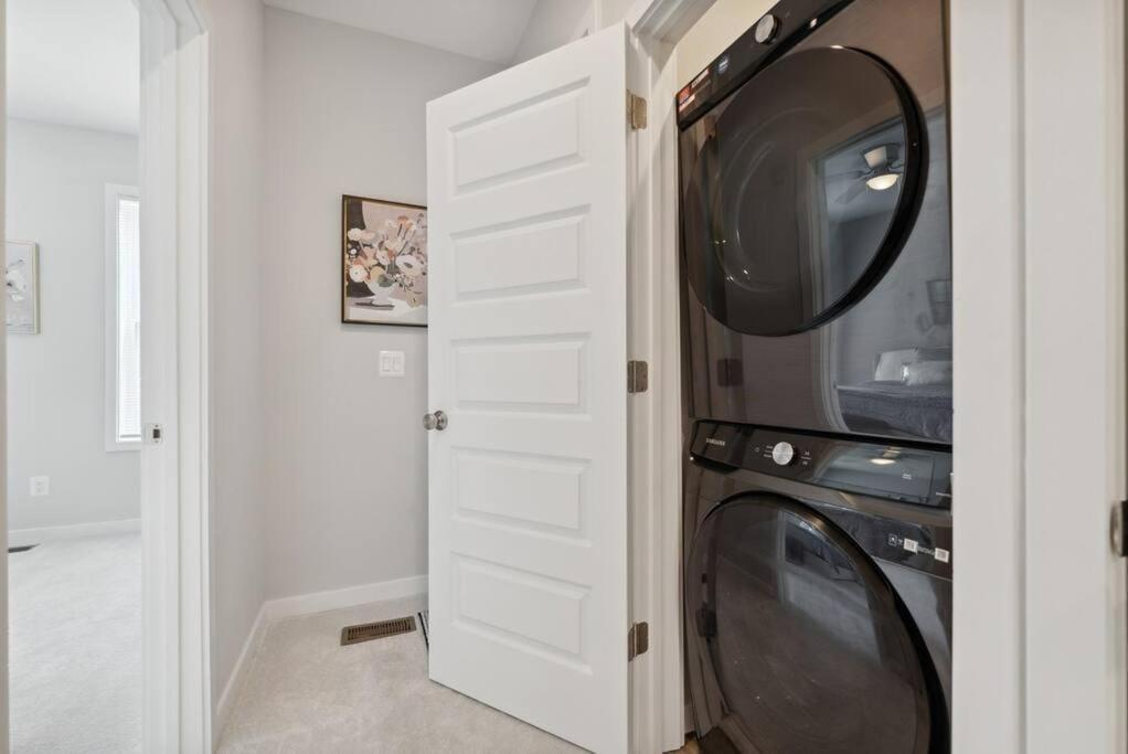 Spacious 3Bedroom Duplex With Rooftop Deck! Washington Exterior foto