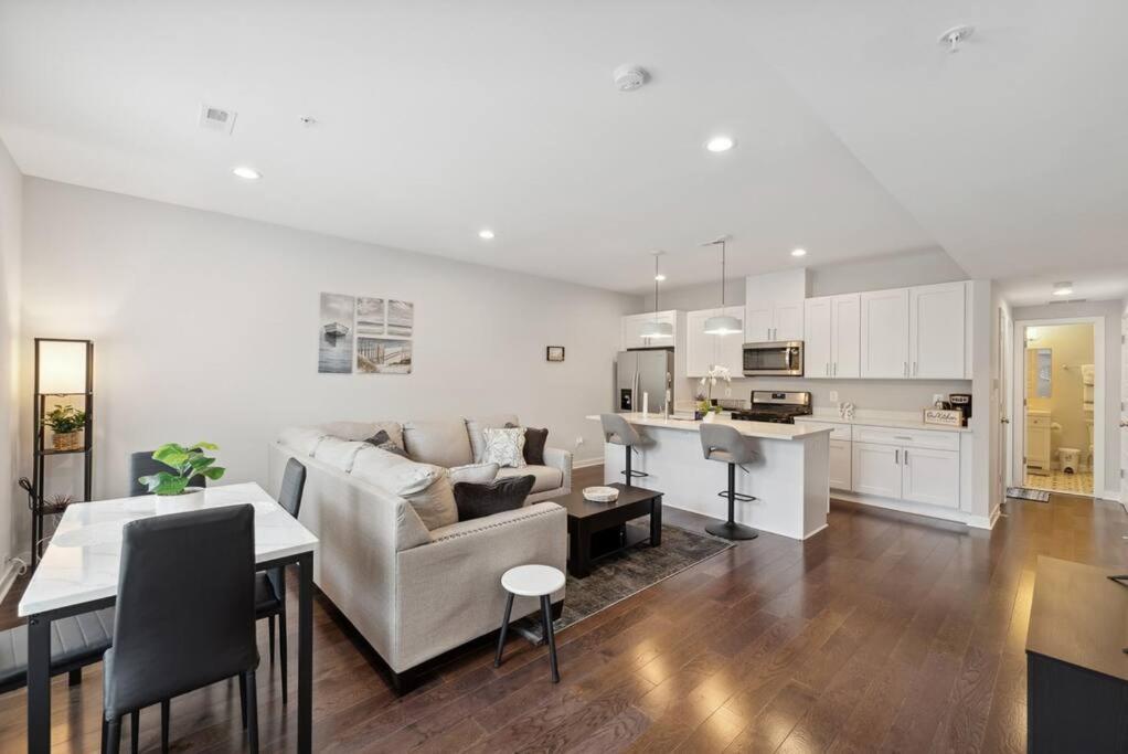 Spacious 3Bedroom Duplex With Rooftop Deck! Washington Exterior foto